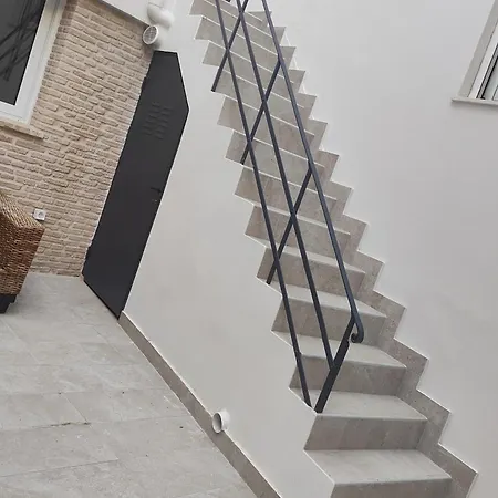 Litseli Apartman